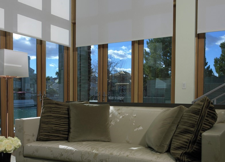 4 Ways Motorized Blinds Go Beyond Added Convenience